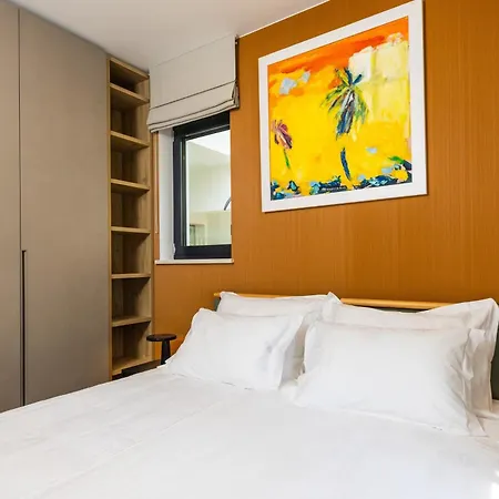 Adrian Luxury 5 Star