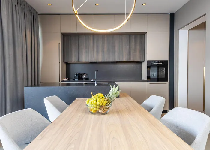 Adrian Luxury 5 Star * دوبروفينك