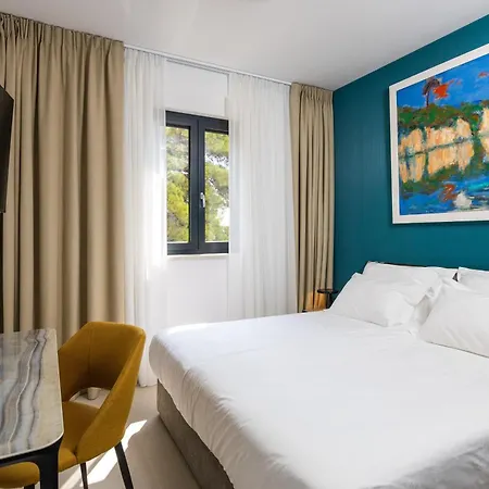 Adrian Luxury 5 Star Apartman