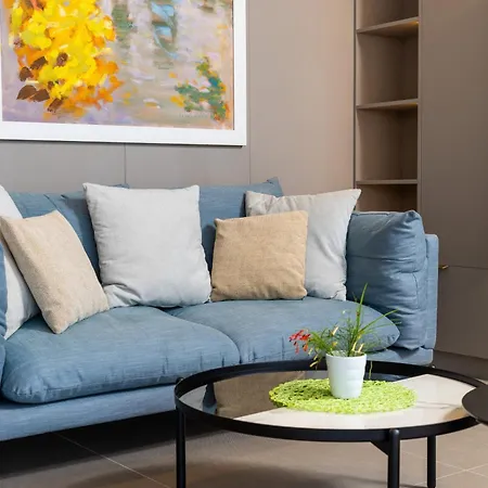 Adrian Luxury 5 Star 아파트