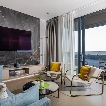 아파트 Adrian Luxury 5 Star