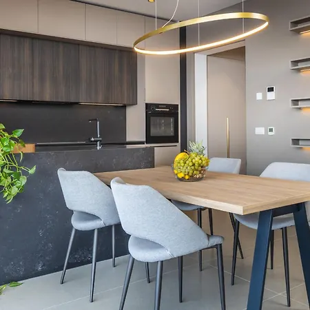 Adrian Luxury 5 Star